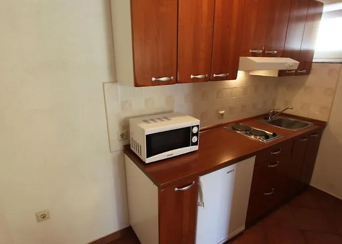 Serbecic Pensionat Malinska