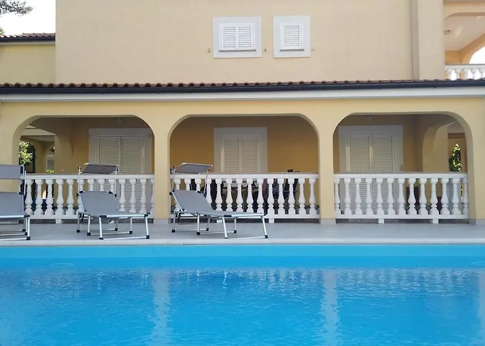 Serbecic Pensionat 3*