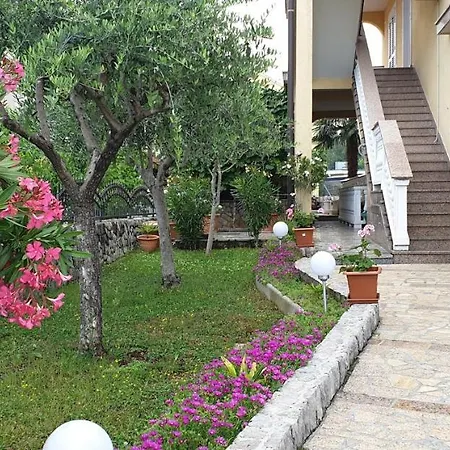 Serbecic 3*