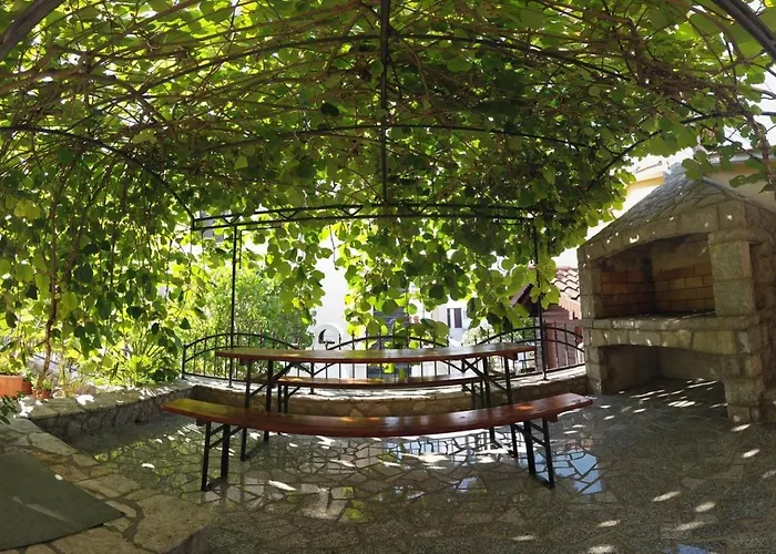 Serbecic Guest house 3*