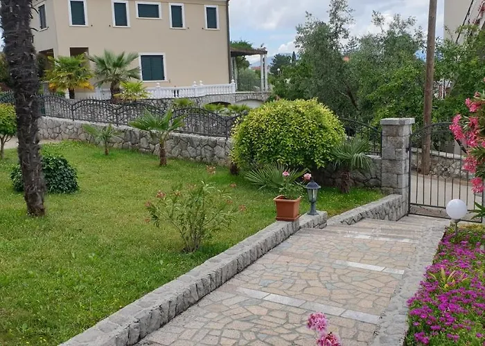Guest house Serbecic Malinska
