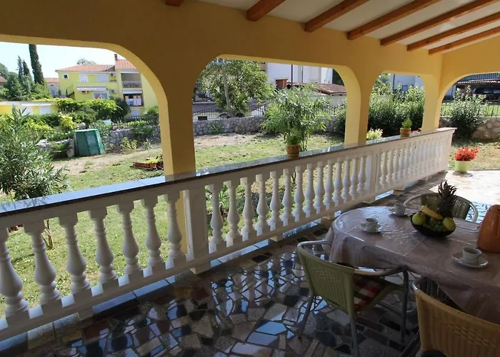 Guest house Serbecic Malinska