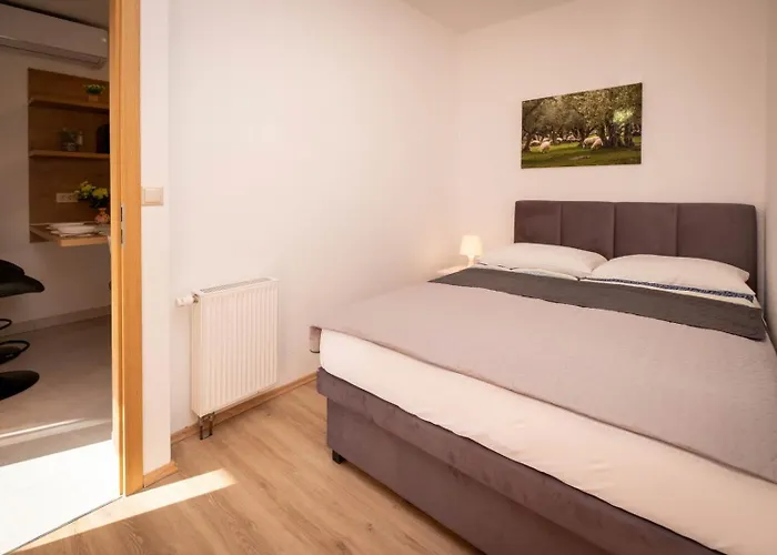 Serbecic Guest house