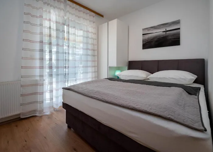 Guest house Serbecic 3*