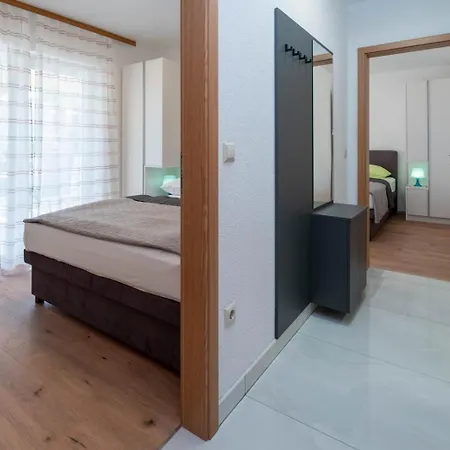 Serbecic 3* Malinska