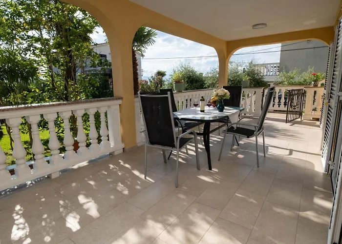 Serbecic 3* マリンスカ